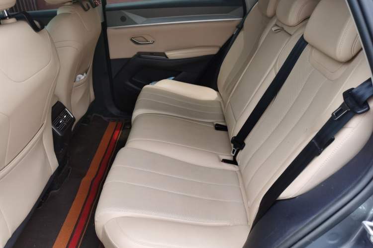 Used BYD Song Pro New Energy 2025 2nd Generation Intelligent Driving Version DM-i 75KM Leading Edition Interior 4