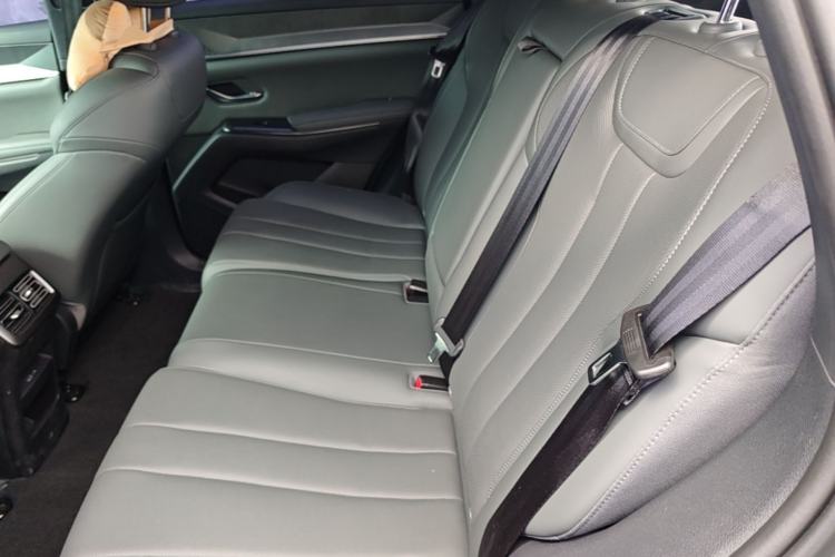 Used BYD Song Pro New Energy 2025 2nd Generation Intelligent Driving Version DM-i 75KM Leading Edition Left Rear Seat