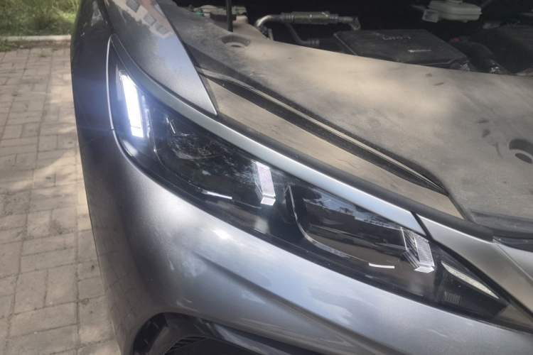 Used BYD Song Pro New Energy 2025 Second-Generation DM-i 75KM Leading Edition Right Front Headlight