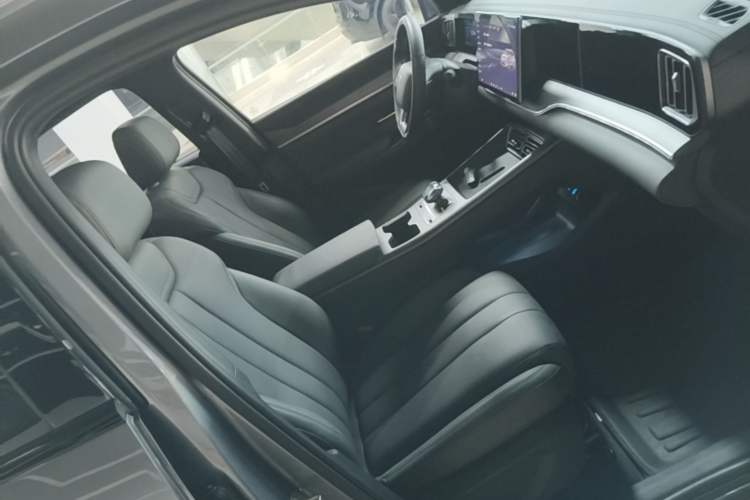 Used BYD Song Pro New Energy 2025 2nd Generation Intelligent Driving Version DM-i 75KM Leading Edition Right Front Seat