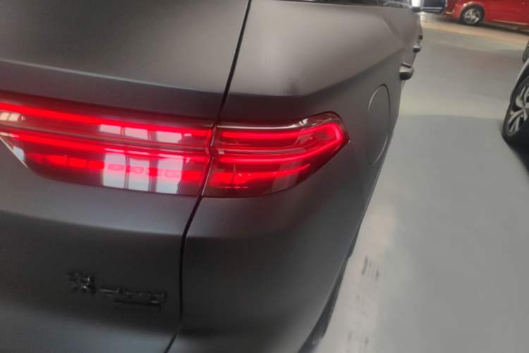 Used BYD Song Pro New Energy 2025 2nd Generation Intelligent Driving Version DM-i 75KM Overachiever Trim Right Rear Taillight