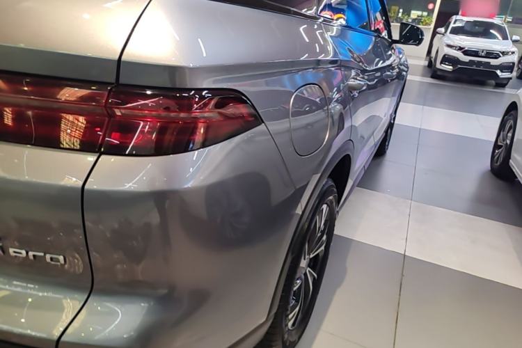 Used BYD Song Pro New Energy 2025 Second-Generation DM-i 75KM Overachiever Trim Right Rear Taillight