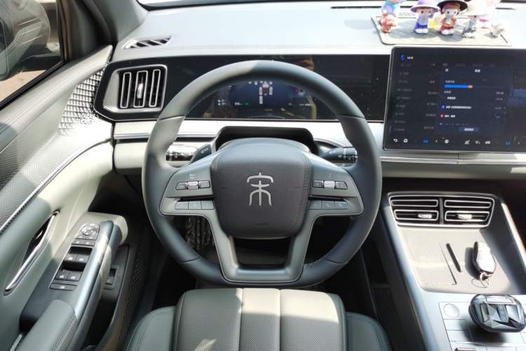 Used BYD Song Pro New Energy 2025 Second-Generation Intelligent Driving Version DM-i 115KM Superior Trim Steering Wheel