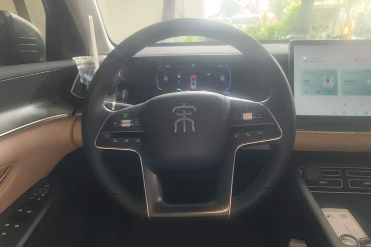 Used BYD Song Pro New Energy 2025 Second-Generation DM-i 75KM Overachiever Trim Steering Wheel