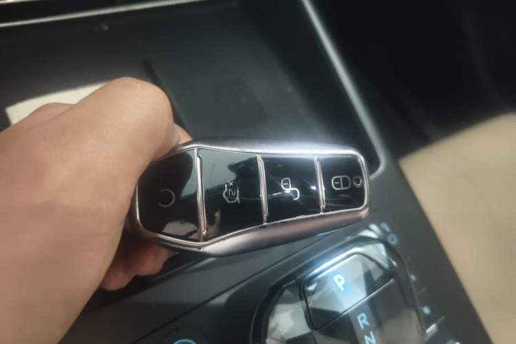 Used BYD Song Pro New Energy 2025 Second-Generation DM-i 75KM Overachiever Trim Vehicle Key