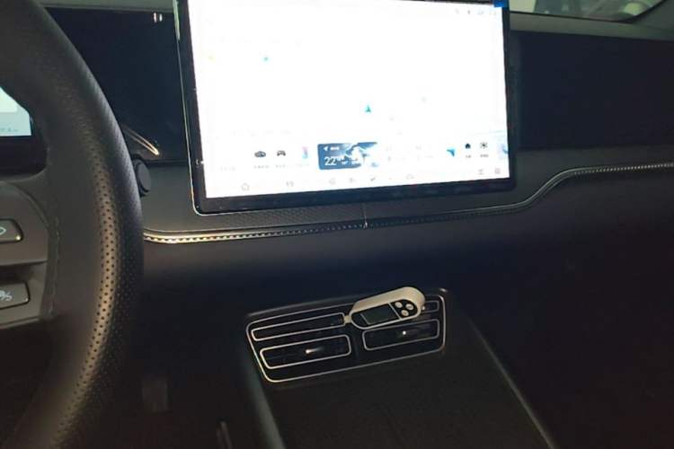 Used BYD Song Pro New Energy 2025 2nd Generation Intelligent Driving Version DM-i 75KM Leading Edition Audio And AC Panel