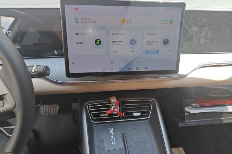 Used BYD Song Pro New Energy 2025 Second-Generation DM-i 75KM Leading Edition Audio And AC Panel