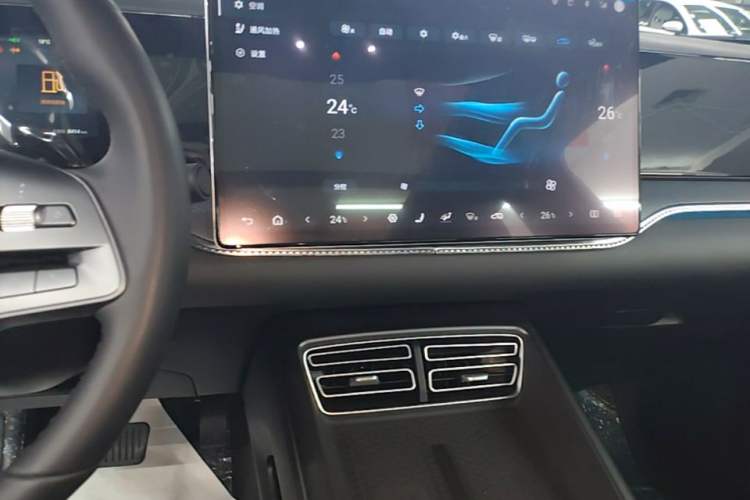 Used BYD Song Pro New Energy 2025 Second-Generation Intelligent Driving Version DM-i 115KM Excellence Edition Audio And AC Panel