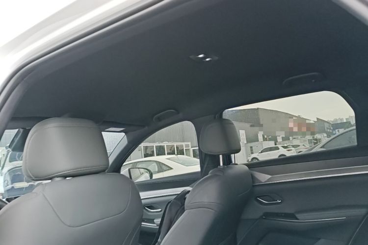 Used BYD Song Pro New Energy 2025 2nd Generation Intelligent Driving Version DM-i 75KM Leading Edition Audio And AC Panel