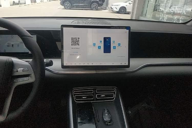Used BYD Song Pro New Energy 2025 Second-Generation Intelligent Driving Version DM-i 115KM Superior Trim Audio And AC Panel