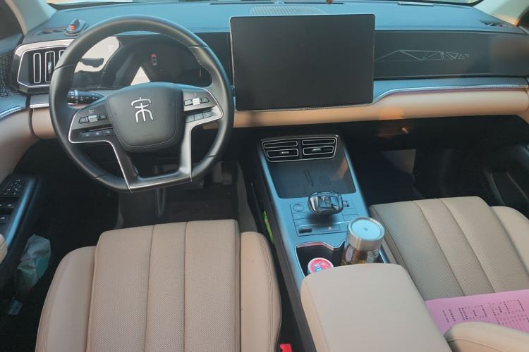 Used BYD Song Pro New Energy 2025 Second-Generation DM-i 115KM Excellence Version Center Console