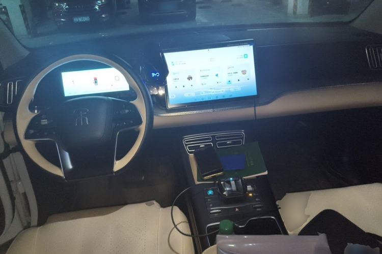 Used BYD Song Pro New Energy 2025 Second-Generation DM-i 115KM Overachiever Trim Center Console