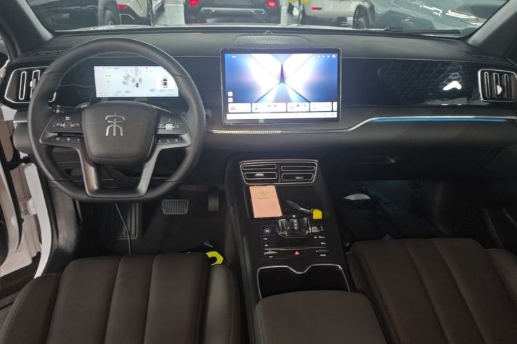 Used BYD Song Pro New Energy 2025 Second-Generation Intelligent Driving Version DM-i 115KM Superior Trim Center Console