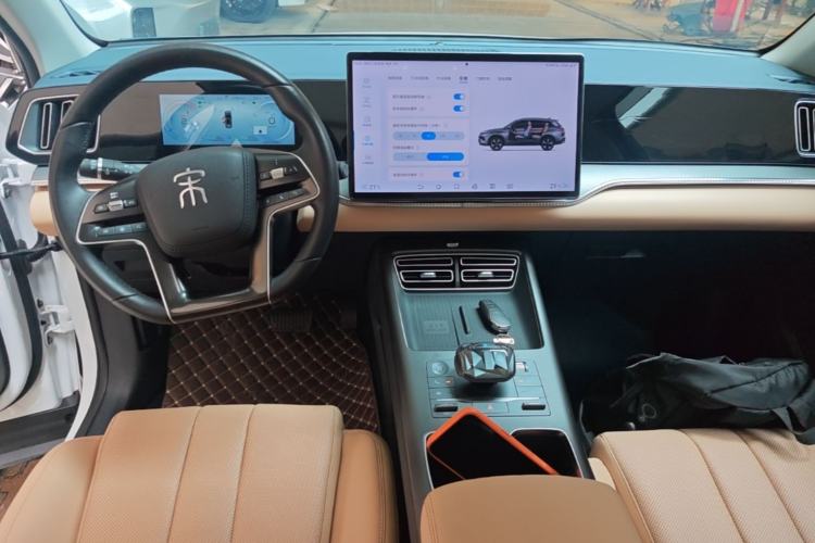 Used BYD Song Pro New Energy 2025 Second-Generation DM-i 115KM Excellence Version Center Console