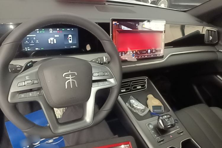 Used BYD Song Pro New Energy 2025 2nd Generation Intelligent Driving Version DM-i 75KM Leading Edition Center Console