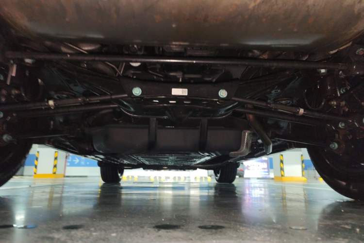 Used BYD Song Pro New Energy 2025 2nd Generation Intelligent Driving Version DM-i 75KM Leading Edition Chassis Rear