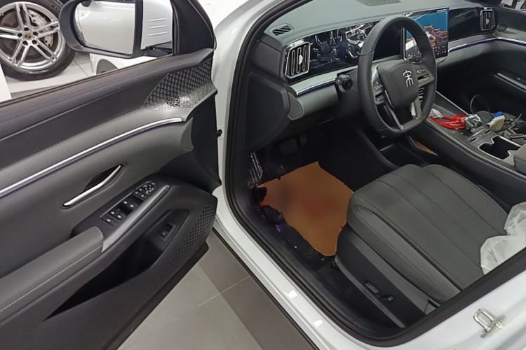 Used BYD Song Pro New Energy 2025 2nd Generation Intelligent Driving Version DM-i 75KM Overachiever Trim Driver Seat