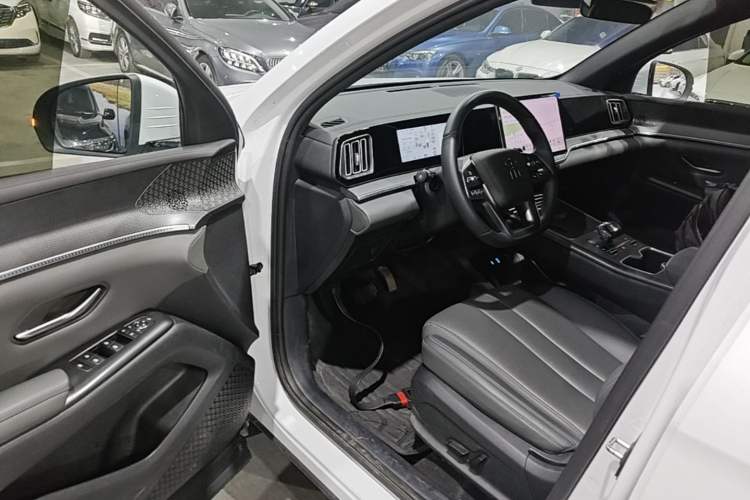 Used BYD Song Pro New Energy 2025 2nd Generation Intelligent Driving Version DM-i 75KM Leading Edition Driver Seat