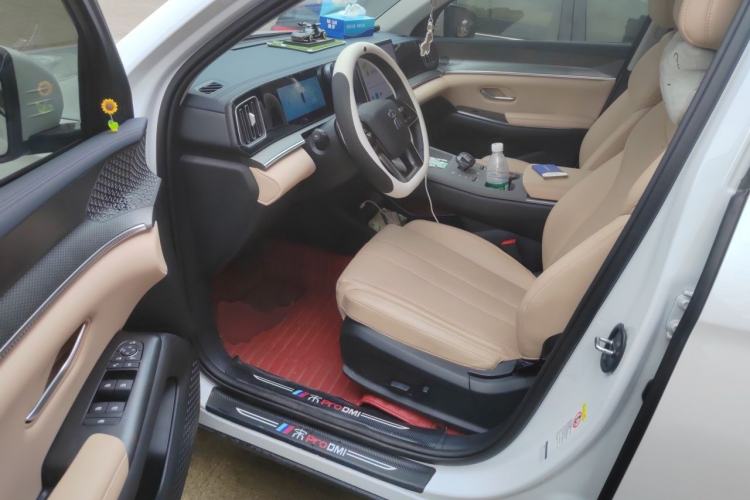 Used BYD Song Pro New Energy 2025 Second-Generation DM-i 115KM Overachiever Trim Driver Seat