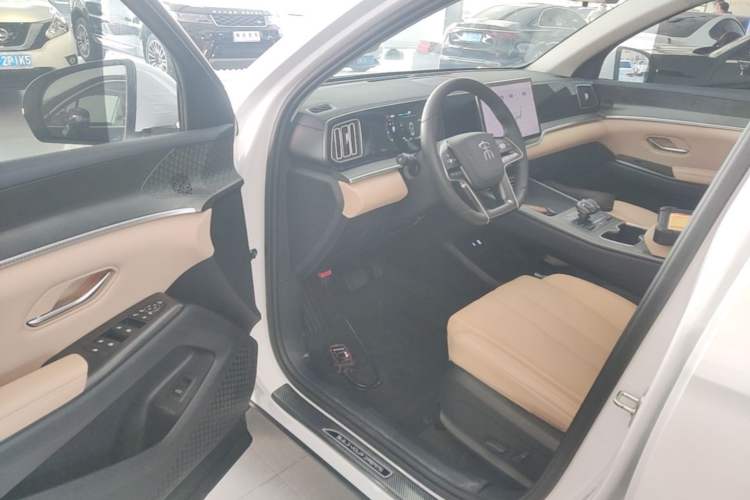 Used BYD Song Pro New Energy 2025 Second-Generation DM-i 75KM Overachiever Trim Driver Seat