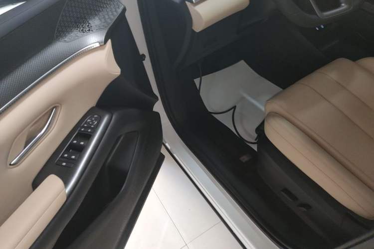 Used BYD Song Pro New Energy 2025 2nd Generation Intelligent Driving Version DM-i 75KM Leading Edition Driver Seat