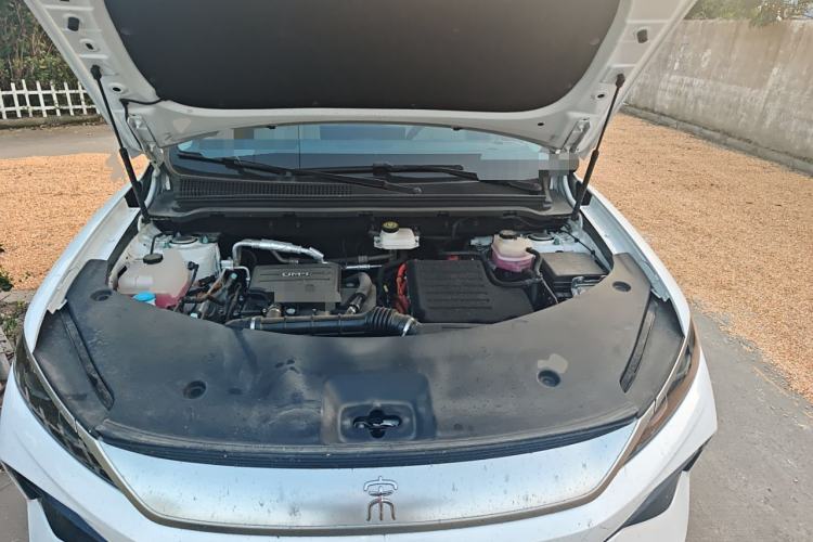 Used BYD Song Pro New Energy 2025 Second-Generation DM-i 115KM Excellence Version Engine Bay