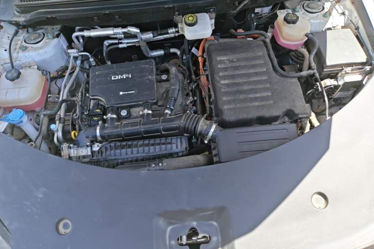 Used BYD Song Pro New Energy 2025 Second-Generation DM-i 115KM Excellence Version Engine Bay