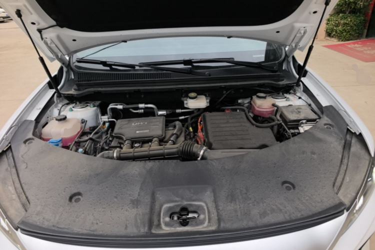 Used BYD Song Pro New Energy 2025 2nd Generation Intelligent Driving Version DM-i 75KM Overachiever Trim Engine Bay