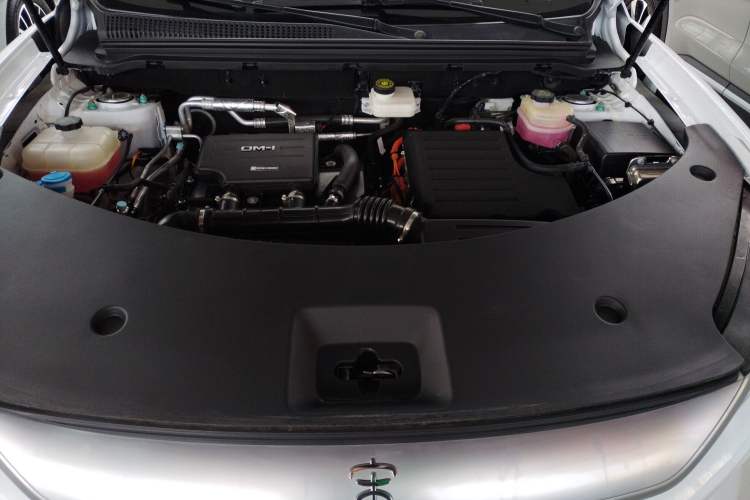 Used BYD Song Pro New Energy 2025 Second-Generation DM-i 115KM Excellence Version Engine Bay