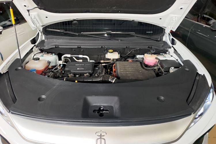 Used BYD Song Pro New Energy 2025 2nd Generation Intelligent Driving Version DM-i 75KM Leading Edition Engine Bay