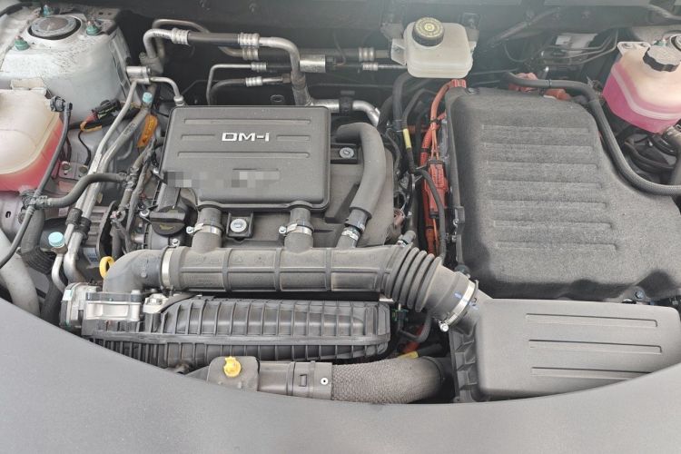 Used BYD Song Pro New Energy 2025 2nd Generation Intelligent Driving Version DM-i 75KM Leading Edition Engine Bay