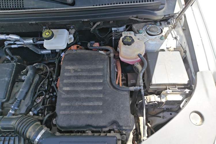 Used BYD Song Pro New Energy 2025 Second-Generation DM-i 115KM Excellence Version Engine Bay Left