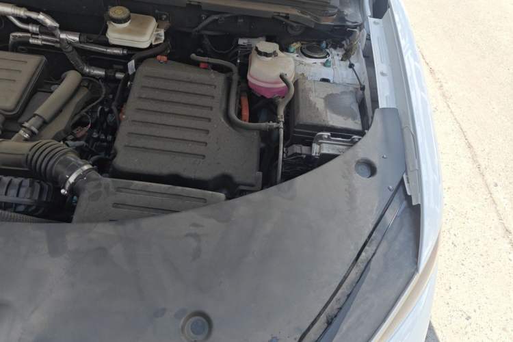 Used BYD Song Pro New Energy 2025 Second-Generation DM-i 75KM Leading Edition Engine Bay Left