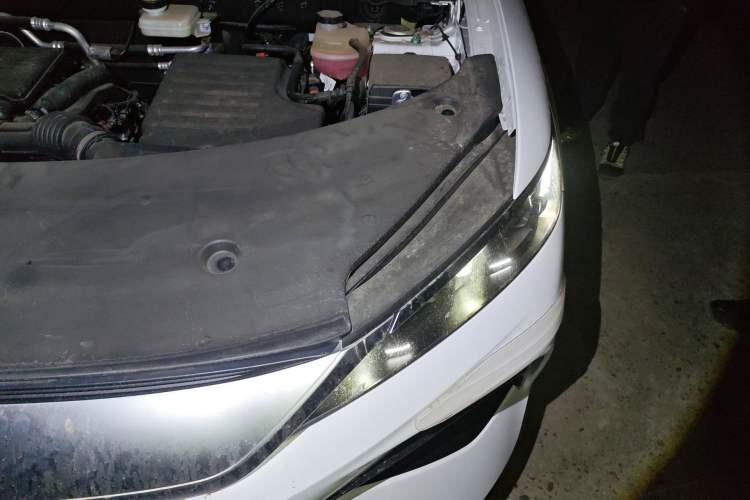 Used BYD Song Pro New Energy 2025 Second-Generation DM-i 75KM Leading Edition Engine Bay Left