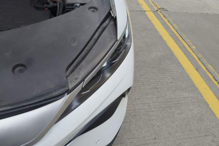 Used BYD Song Pro New Energy 2025 Second-Generation Intelligent Driving Version DM-i 115KM Superior Trim Engine Bay Left