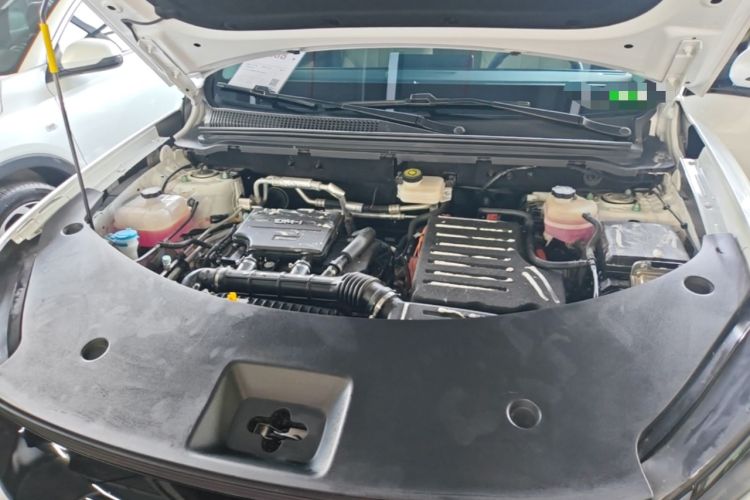 Used BYD Song Pro New Energy 2025 Second-Generation DM-i 75KM Leading Edition Engine Bay