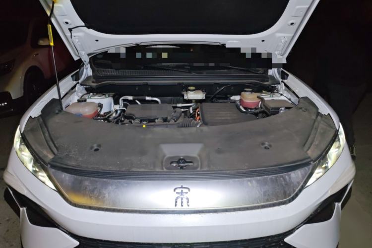 Used BYD Song Pro New Energy 2025 Second-Generation DM-i 75KM Leading Edition Engine Bay