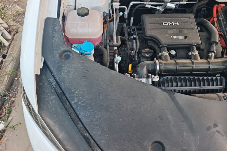 Used BYD Song Pro New Energy 2025 Second-Generation DM-i 115KM Excellence Version Engine Bay Right