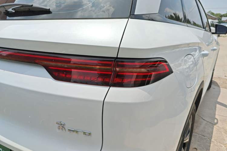 Used BYD Song Pro New Energy 2025 Second-Generation DM-i 75KM Leading Edition Exterior 3