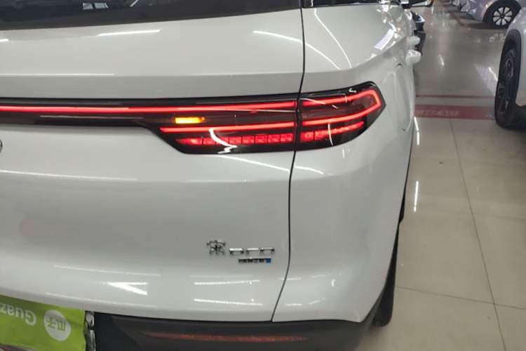 Used BYD Song Pro New Energy 2025 Second-Generation Intelligent Driving Version DM-i 115KM Excellence Edition Exterior 3