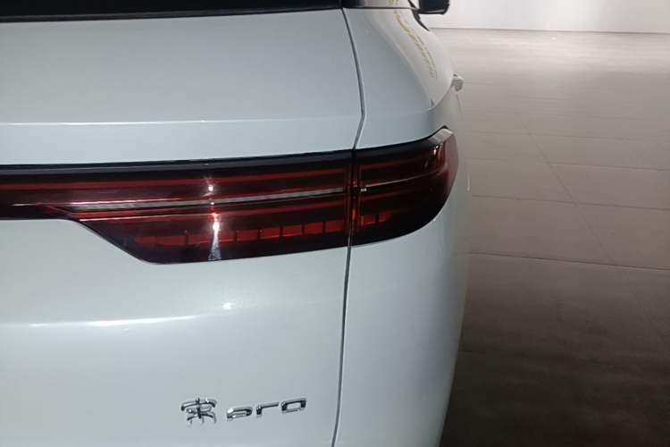 Used BYD Song Pro New Energy 2025 Second-Generation DM-i 75KM Leading Edition Exterior 3