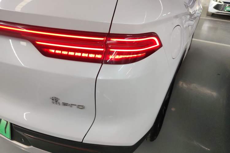 Used BYD Song Pro New Energy 2025 Second-Generation DM-i 75KM Leading Edition Exterior 3
