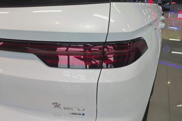 Used BYD Song Pro New Energy 2025 Second-Generation Intelligent Driving Version DM-i 115KM Excellence Edition Exterior 3