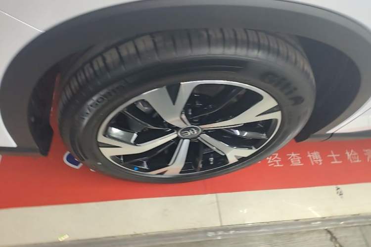 Used BYD Song Pro New Energy 2025 Second-Generation Intelligent Driving Version DM-i 115KM Excellence Edition Exterior 4