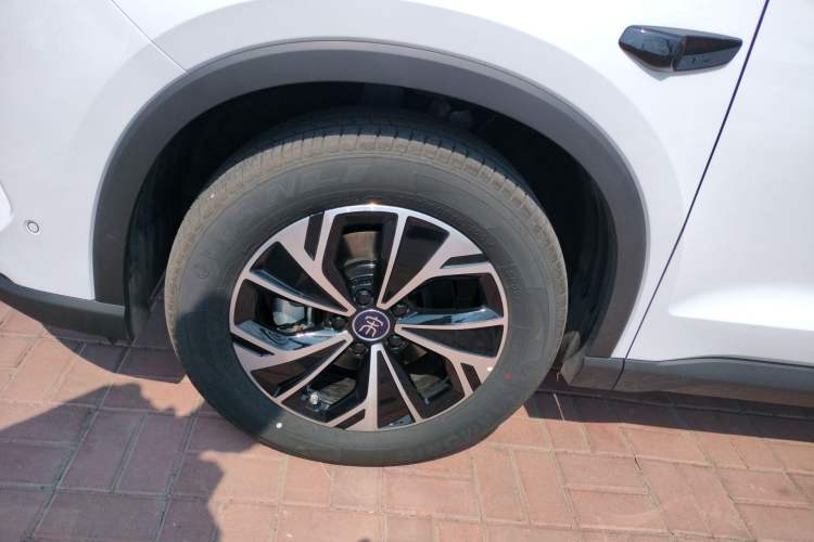 Used BYD Song Pro New Energy 2025 2nd Generation Intelligent Driving Version DM-i 75KM Leading Edition Exterior 4