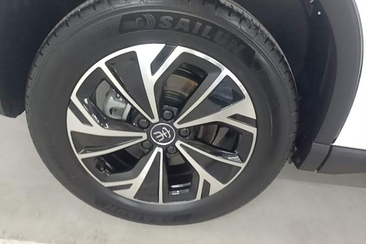 Used BYD Song Pro New Energy 2025 Second-Generation Intelligent Driving Version DM-i 115KM Superior Trim Exterior 5