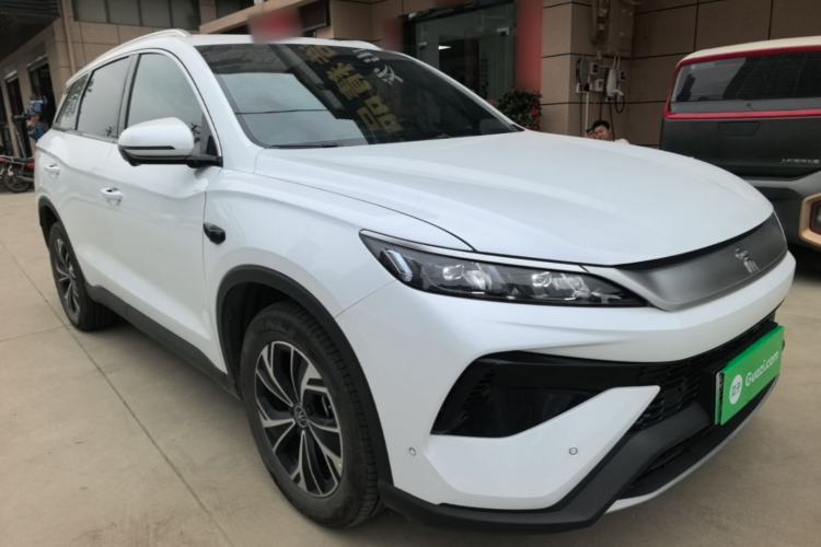 Used BYD Song Pro New Energy 2025 2nd Generation Intelligent Driving Version DM-i 75KM Overachiever Trim Front Right 45 Deg
