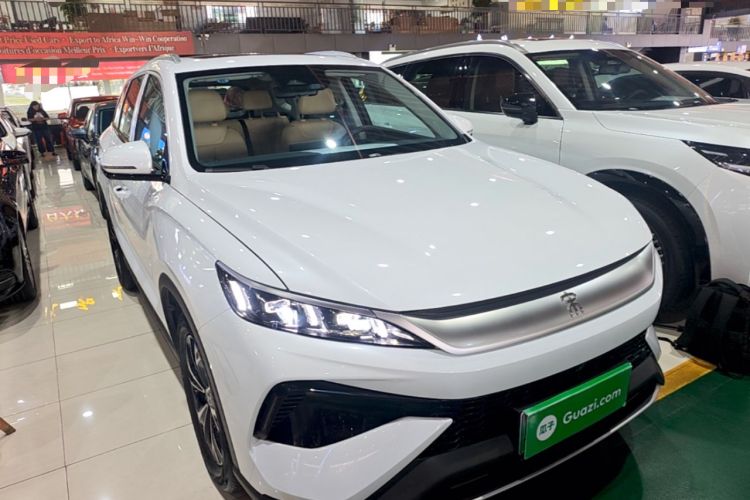 Used BYD Song Pro New Energy 2025 Second-Generation DM-i 75KM Overachiever Trim Front Right 45 Deg