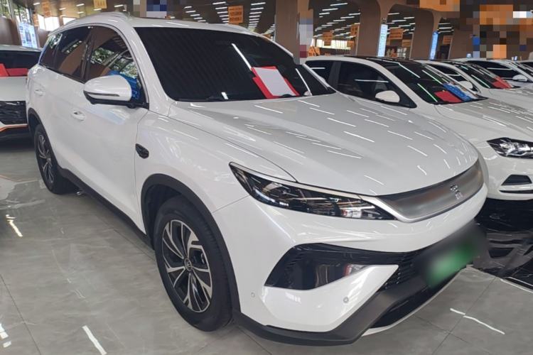Used BYD Song Pro New Energy 2025 2nd Generation Intelligent Driving Version DM-i 75KM Overachiever Trim Front Right 45 Deg