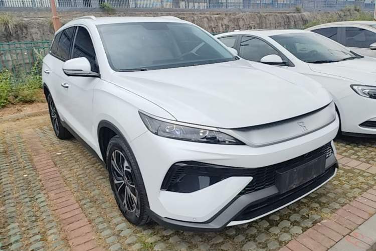 Used BYD Song Pro New Energy 2025 Second-Generation DM-i 75KM Leading Edition Front Right 45 Deg